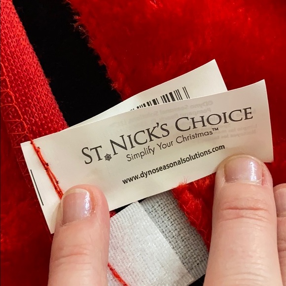 St. Nicks Choice Christmas Tree Skirt - Picture 4 of 7